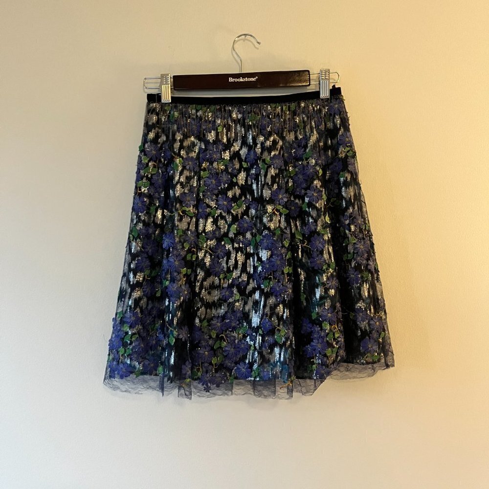 Elie Tahari Nicolette Floral Applique Skirt - Picture 4 of 11